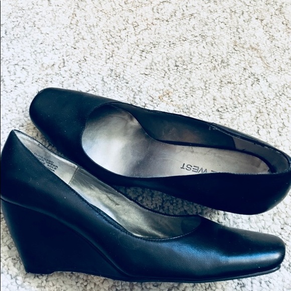 Navy Blue leather wedge heel - Picture 3 of 6